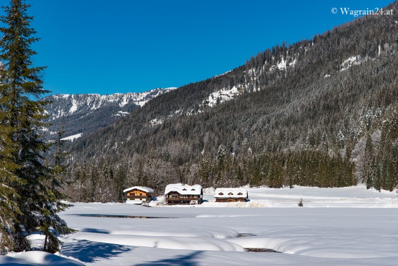 Blick zum Gasthof Jägersee Winterfoto